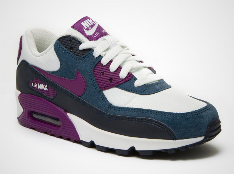 Nike WMNS Air Max 90 Essential – Obsidian – Bright Grape