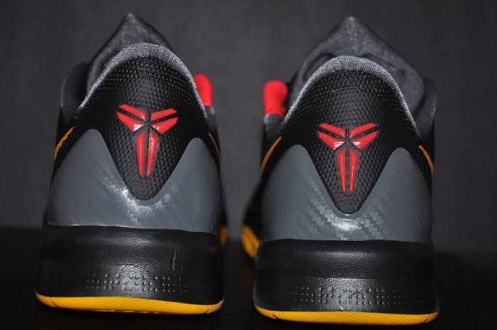 Nike Zoom Kobe Iv Venomenon Black University Gold Laser Crimson Dark Grey 01