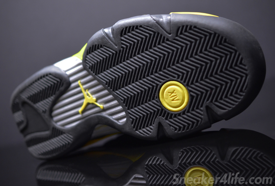 Air Jordan 14 Retro Black Yellow Thunder 6