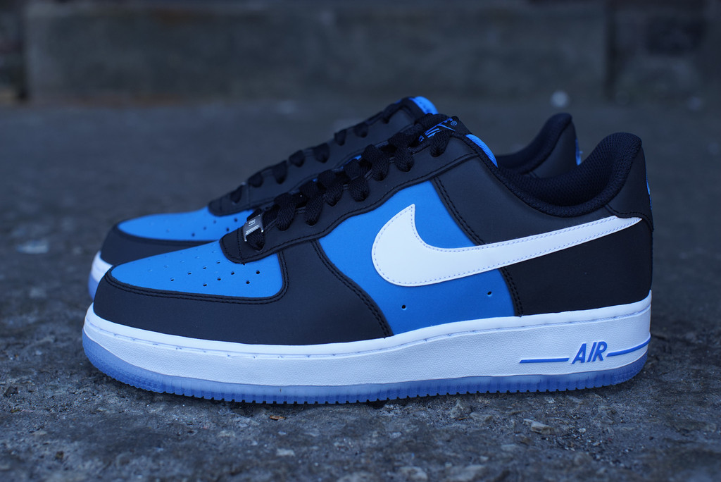 Nike Air Force 1 Low Black Light Photo Blue 02