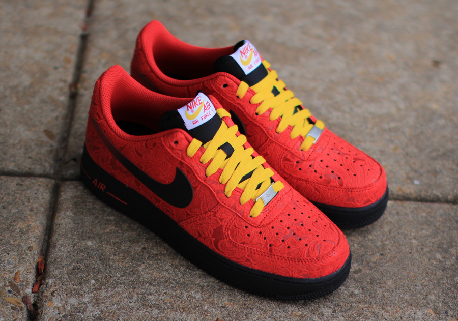 Nike Air Force 1 Low University Red Paisley 02