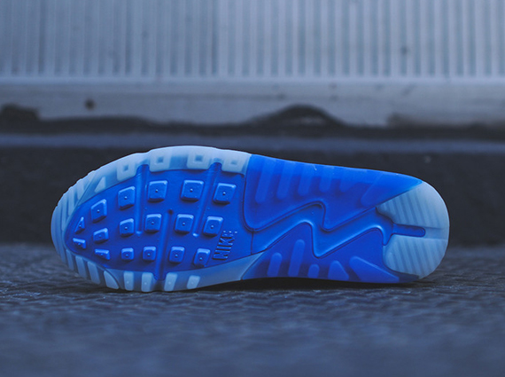 Nike Air Max 90 Ice Barely Blue 5