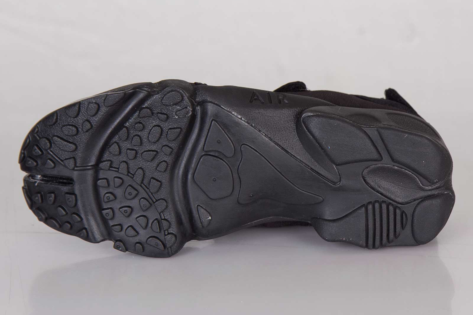 Nike Air Rift Blackout 05