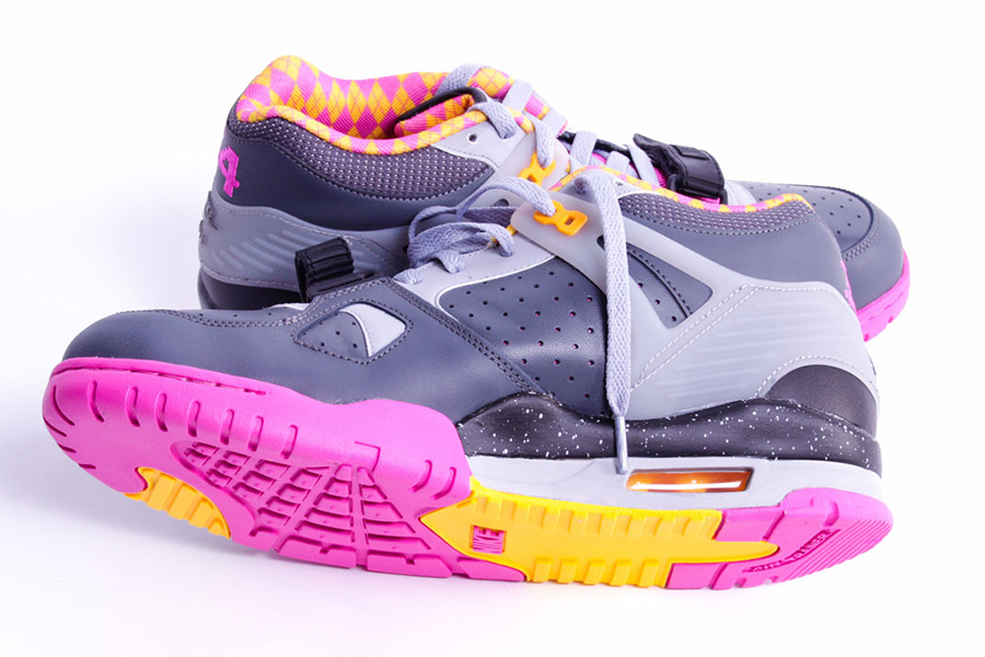 Nike Air Trainer Iii Bo Knows Horse Racing 7