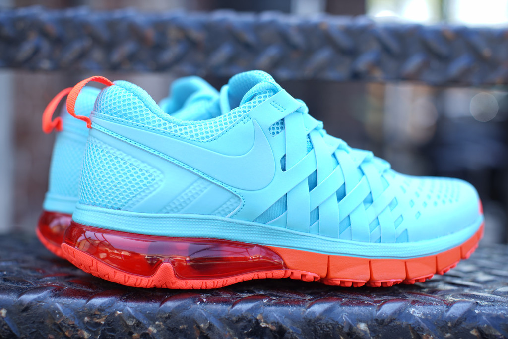 Nike Fingertrap Max Nrg Polarized Blue Crimson 02