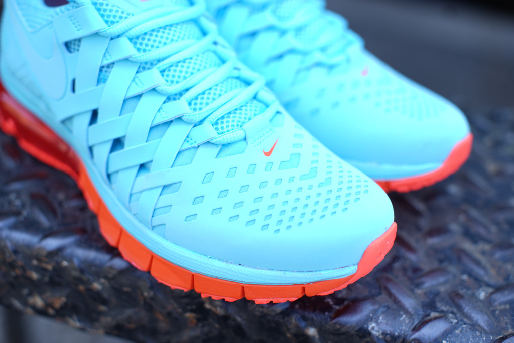 Nike Fingertrap Max Nrg Polarized Blue Crimson 04