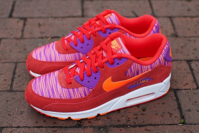 Nike Air Max 90 Essential Light Crimson Laser Purple Total Orange 05