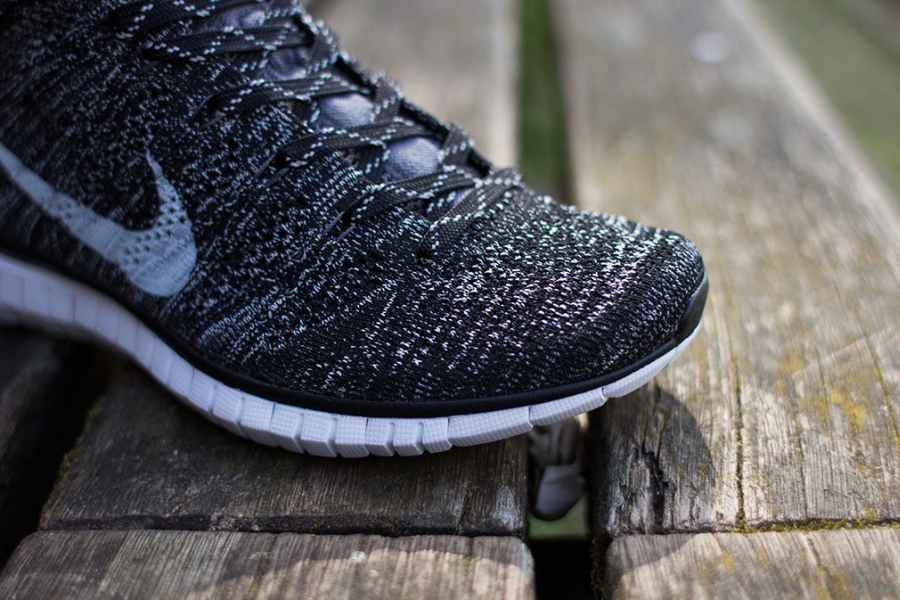 Nike Free Flyknit Chukka Grey White 03