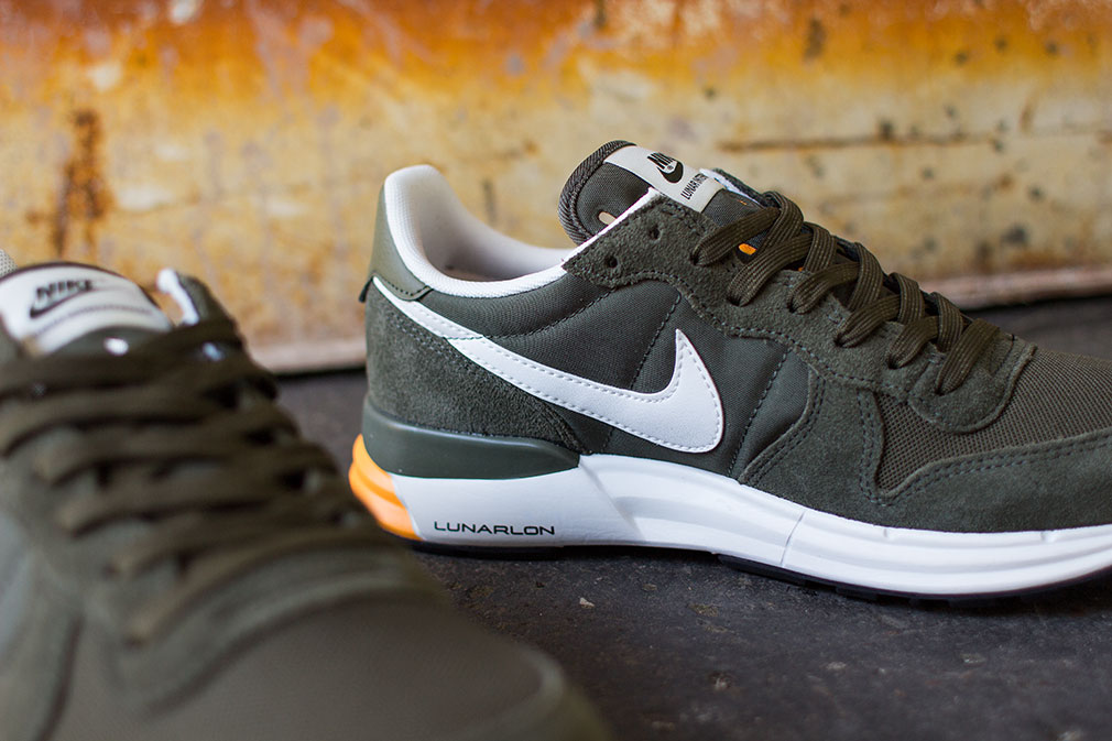 Nike Lunar Internationalist Olive 03