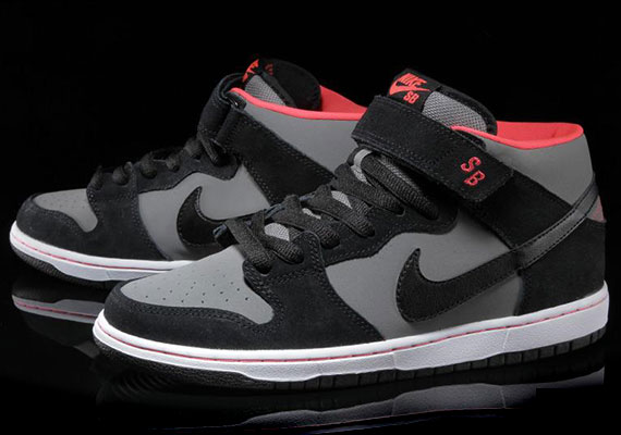 Nike SB Dunk Mid – Black – Grey – Laser Crimson