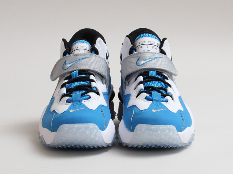 Nike Zoom Turf Barry Sanders Available 02