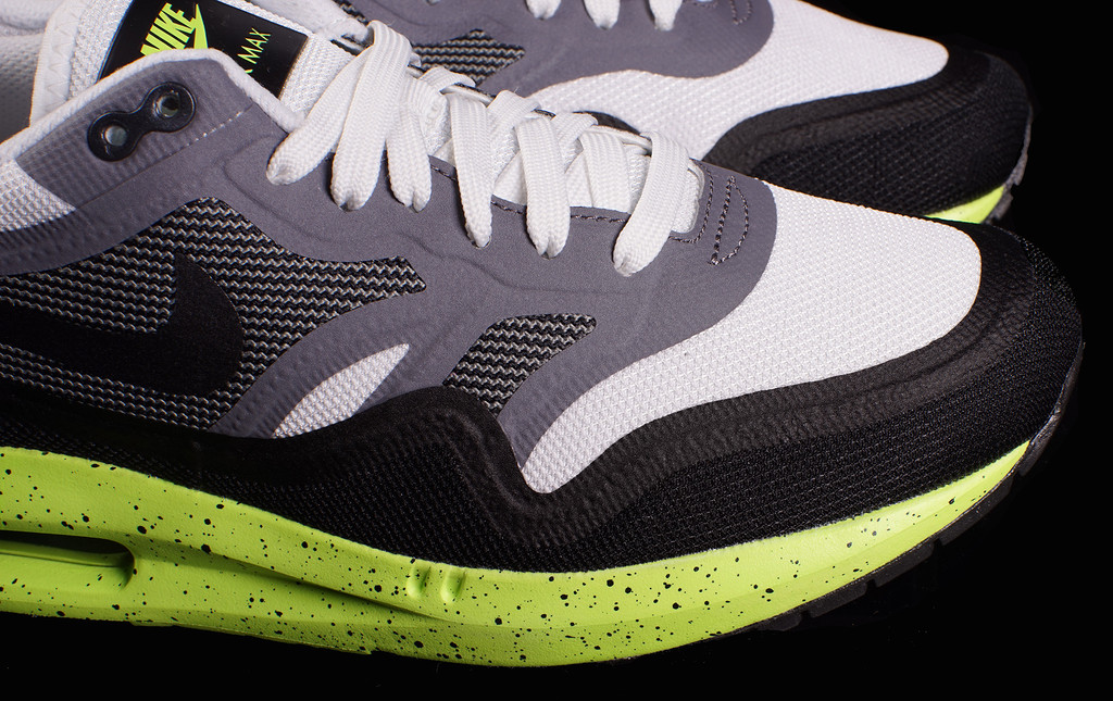 Nike Air Max Lunar 1 Black Volt Grey 03
