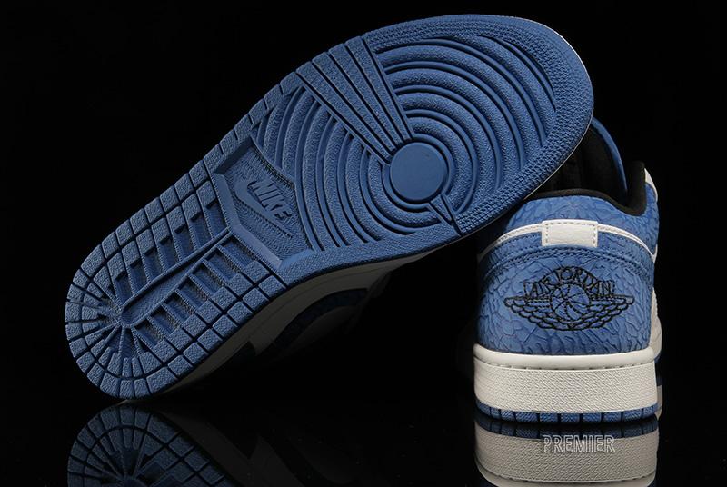 Air Jordan 1 Low White Sport Blue Black 01