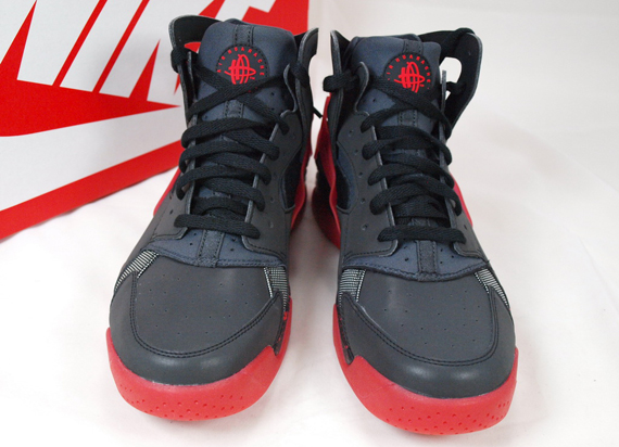 Nike Air Flight Huarache Black Reflective Challenge Red 3