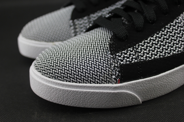 Nike Blazer Lux Txt White Black Team Orange 02