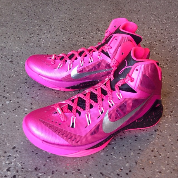 Nike Hyperdunk 2014 Think Pink 02