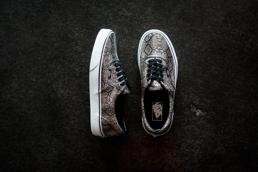 Vans Era Khaki Snakeskin 02
