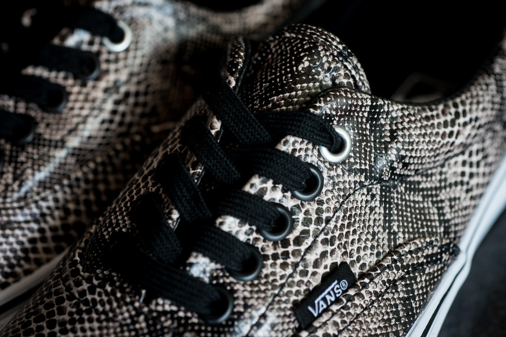 Vans Era Khaki Snakeskin 03