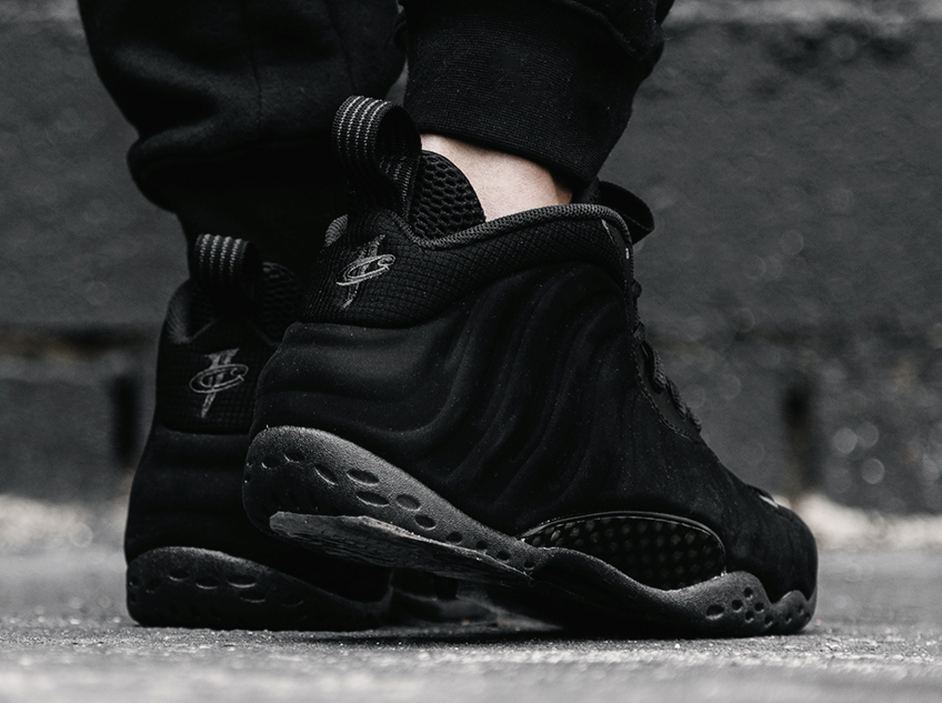Nike Air Foamposite One “Triple Black” – Release Reminder