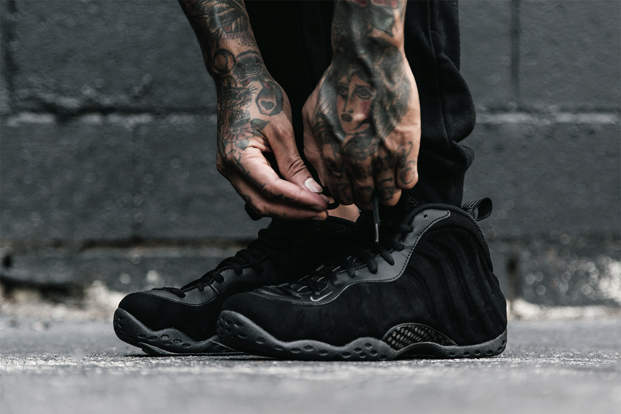 Nike Air Foampoiste One Triple Black Release Reminder 03