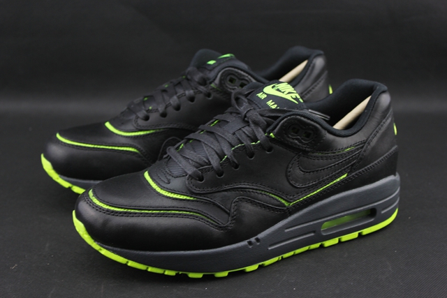 Nike Wmns Air Max 1 Cut Out Prm Black Volt 02
