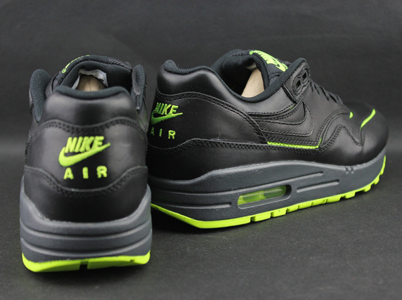 Nike Wmns Air Max 1 Cut Out Prm Black Volt 04