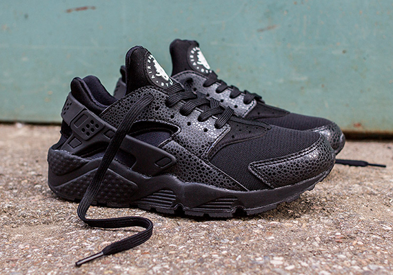 Nike Women's Air Huarache "Black Safari"