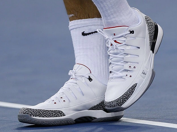 Roger Federer Begins 2014 US Open in Nike Zoom Vapor Tour Air Jordan 3