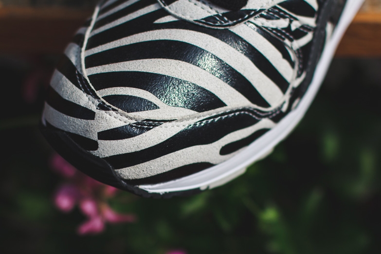 Asics Gel Epirus Zebra 03