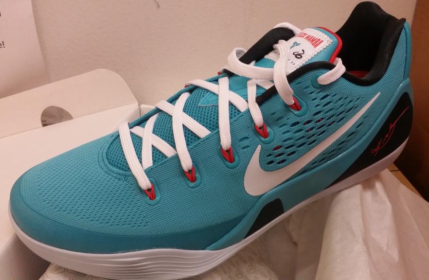 Kobe 9 Dusty Cactus 01