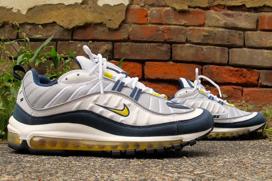 Nike Air Max 98 Tour Yellow Midnight Navy 01