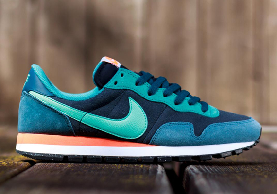 Nike Air Pegasus 83 Ltr Dark Obsidian Hyper Turquoise 02