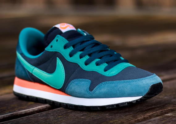 Nike Air Pegasus 83 Ltr Dark Obsidian Hyper Turquoise 03