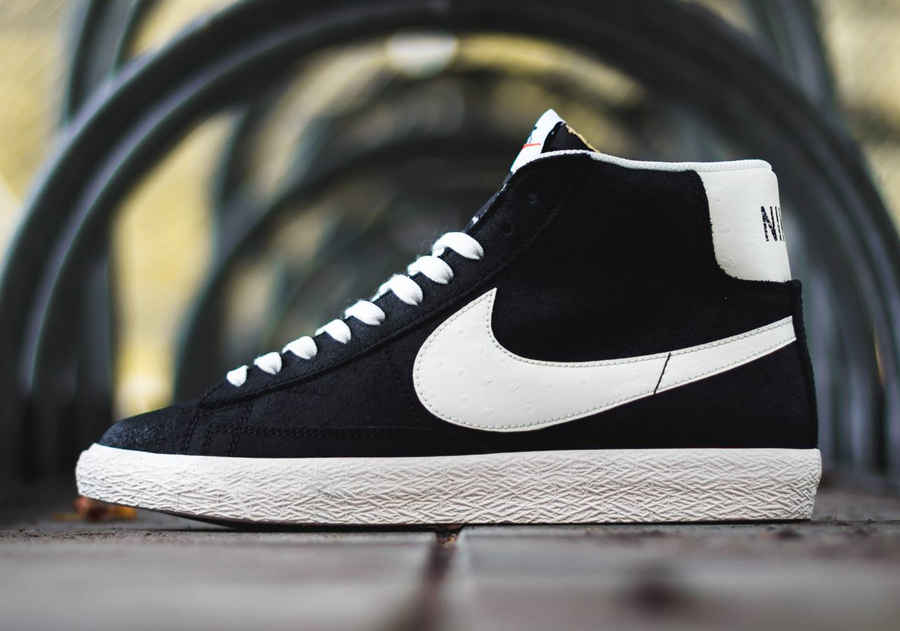 Nike Blazer Mid Premium Vintage Black White 02