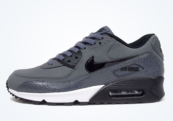 Nike Women's Air Max 90 "Grey Snake"