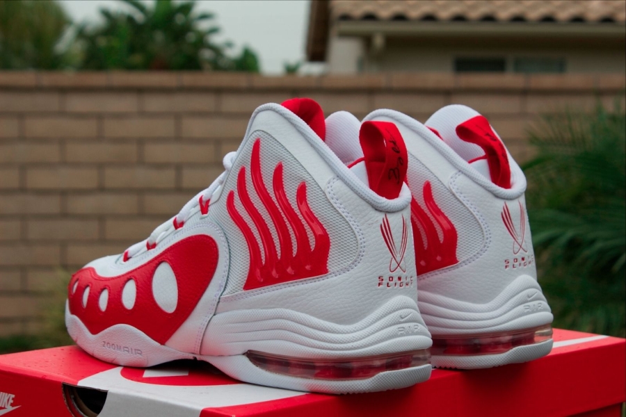 Nike Zoom Sonic Flight White University Red 05
