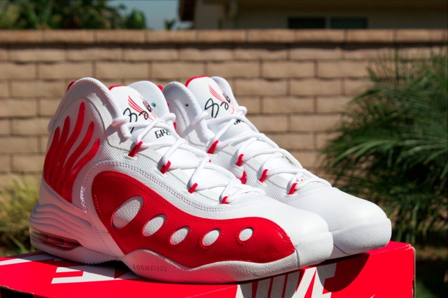 Nike Zoom Sonic Flight White University Red 09