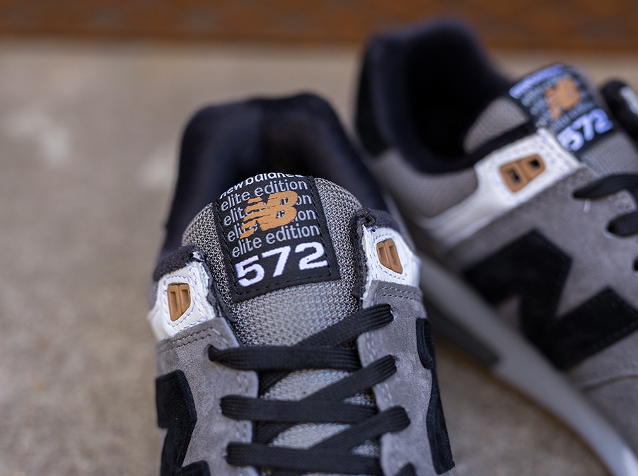New Balance 572 Elite Grey Black 02