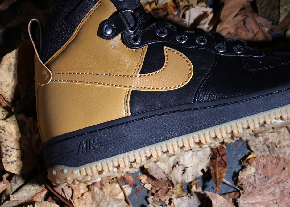 Nike Air Force 1 High Duckboot Black Gum Light Brown 3