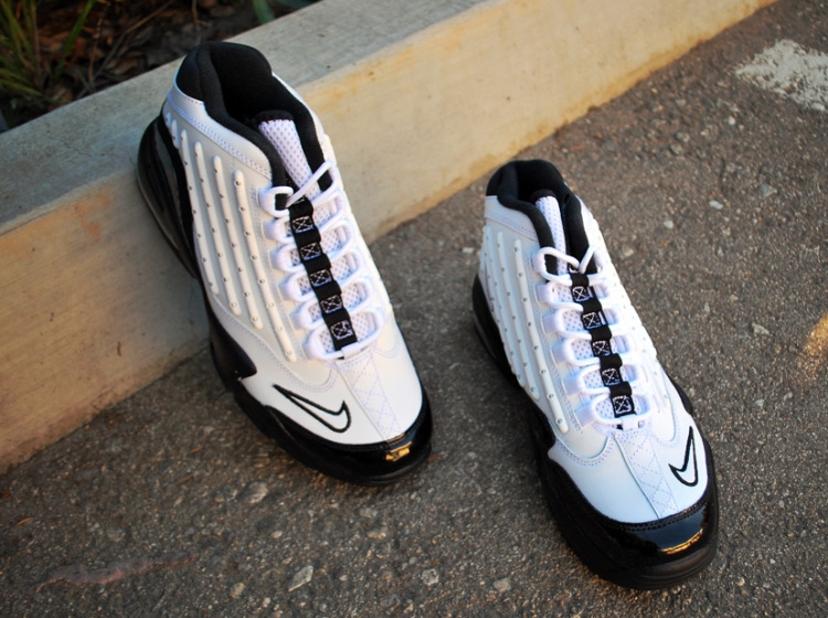 Nike Air Griffey Max 2 White Black Hyper Jade 02