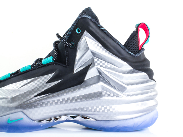 Nike Chuck Posite Metallic Silver Release Date 05
