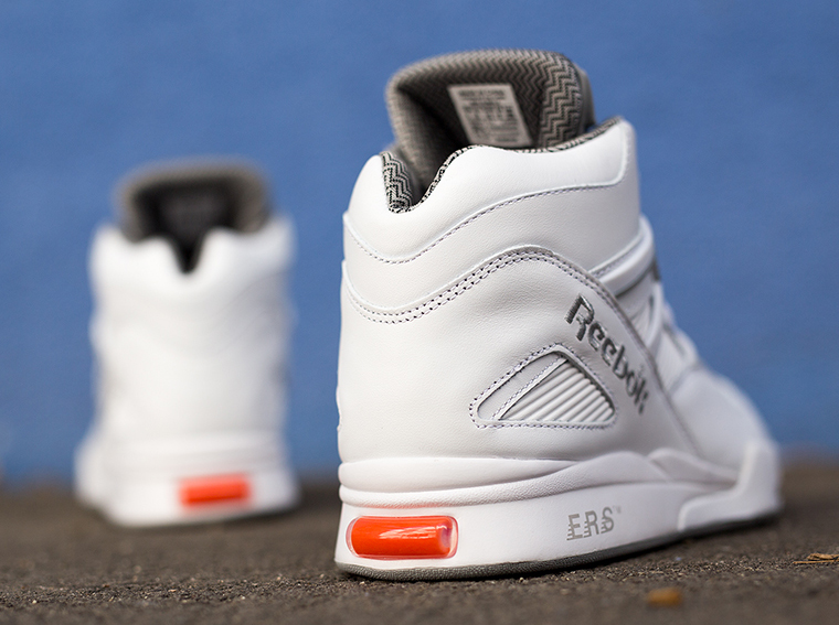 Reebok Pump Omni Zone White Grey 03
