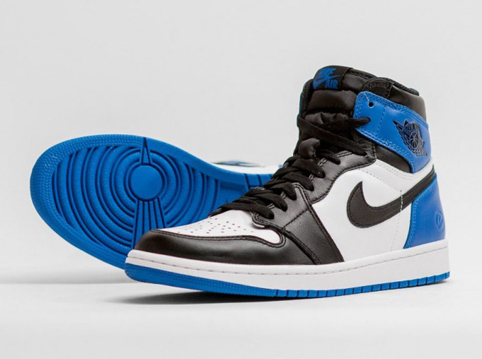 Detailed Look Fragment Design Air Jordan 1 Retro High Og 03