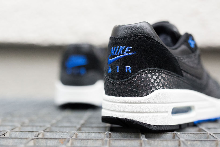 Detailed Look Nike Air Max 1 Deluxe Safari 04