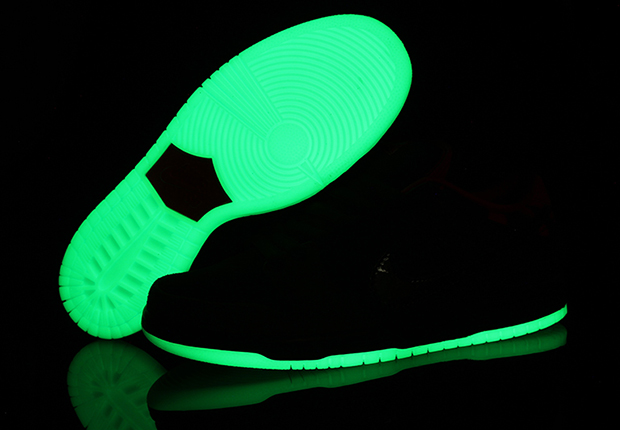 Premier Nike Sb Dunk Low Northern Lights 9