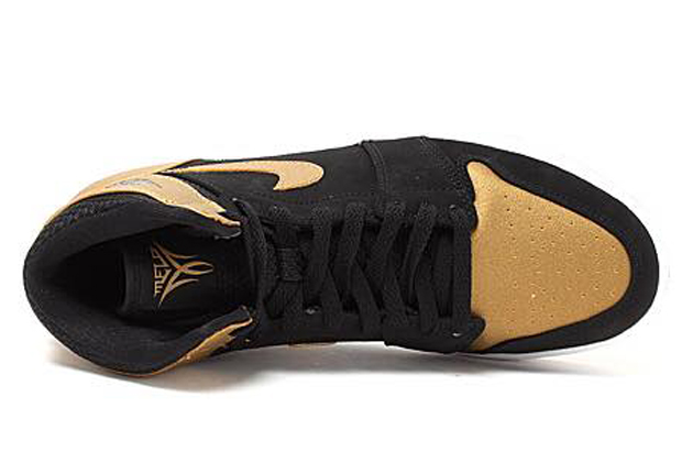 Air Jordan1 Retro High Melo 05