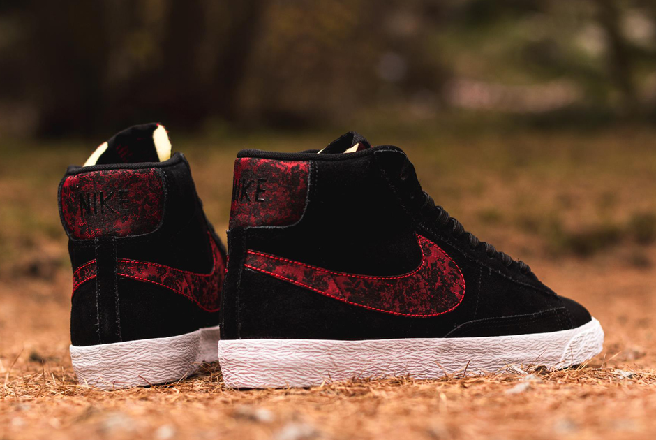 Nike Blazer Mid Premium Vintage – Black – University Red