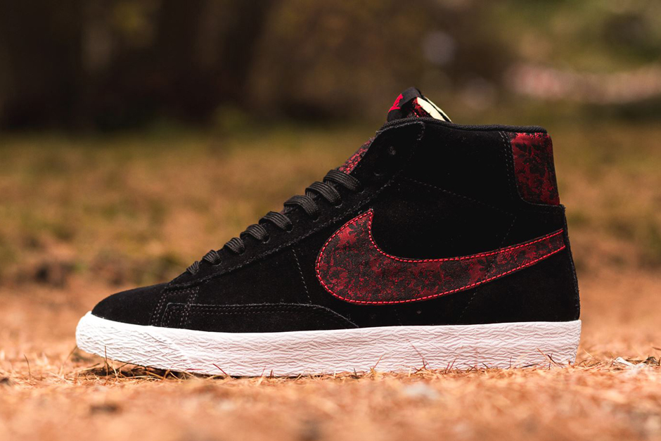Nike Blazer Mid Prm Vtg Black University Red 02