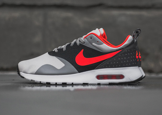 Nike Air Max Tavas - Grey - Bright Crimson