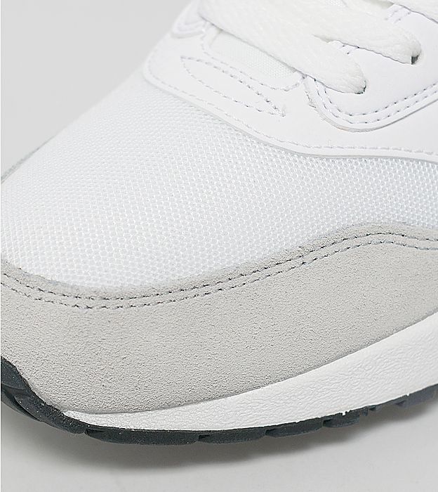 Nike Air Max 1 Essential White Grey 04